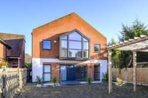 Winkfield Road, Ascot