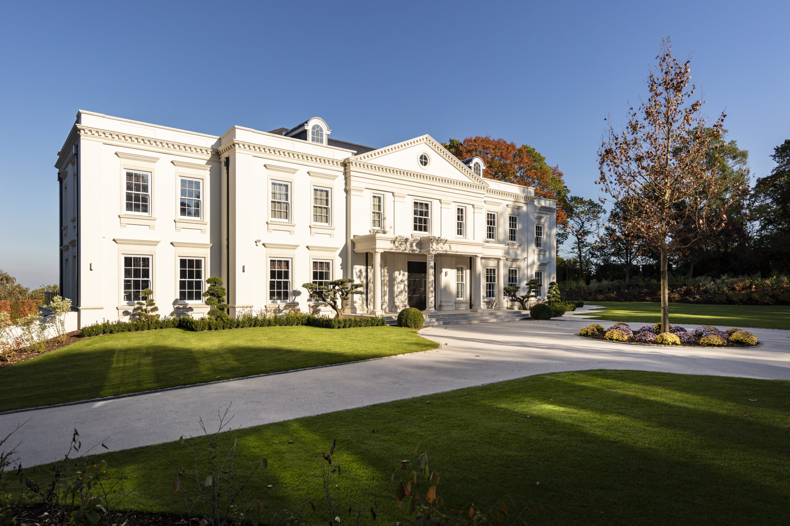 Property agent in Ascot