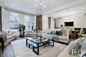 Oakwood Court, Holland Park