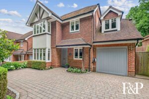 Wellington Avenue, Virginia Water